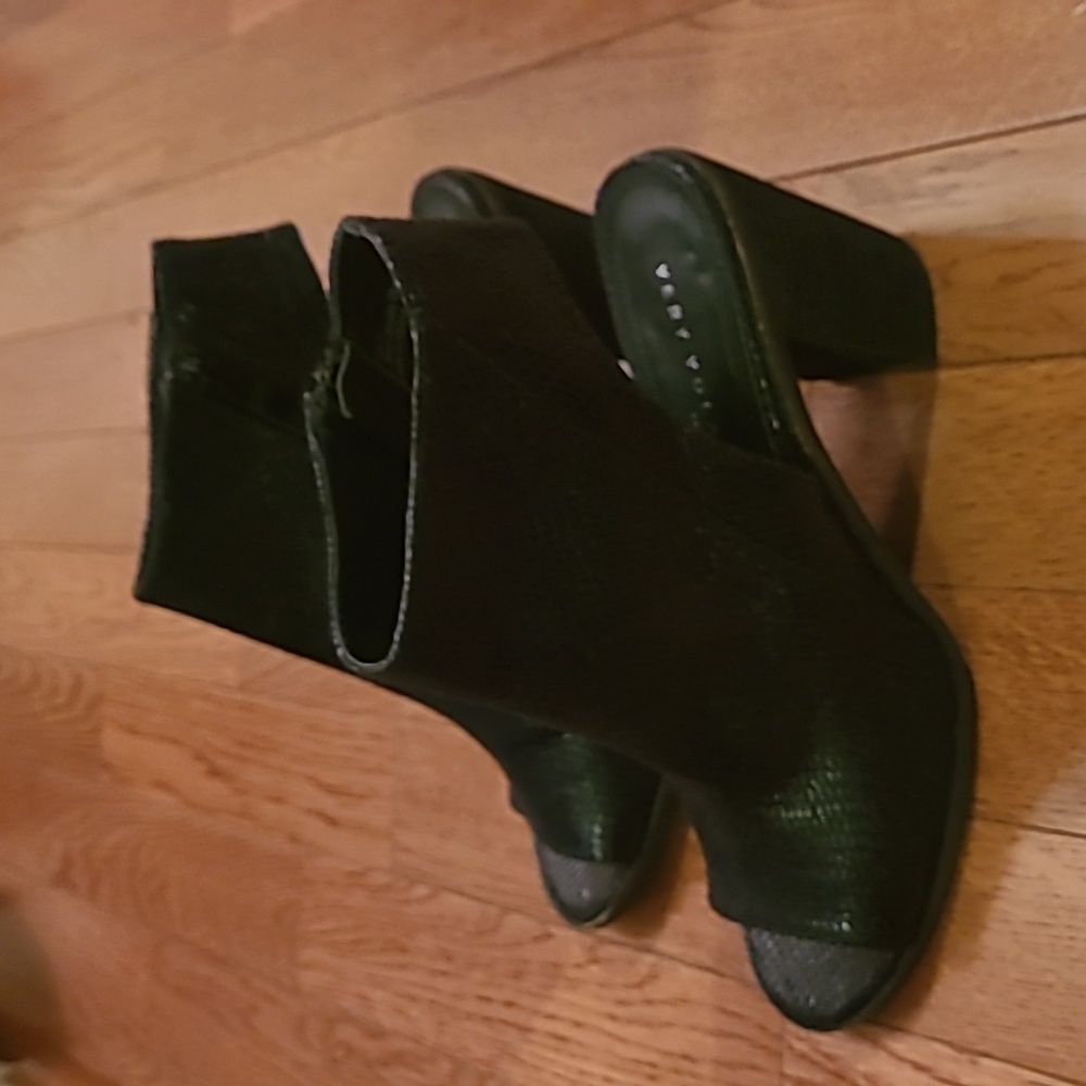 Very Volatile Shoes